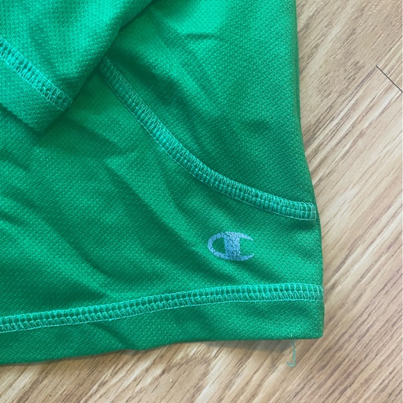 THERMAL Bright Greenn Champion Long Sleeve Shirt - Size L, fits like a M - Picture 3 of 4